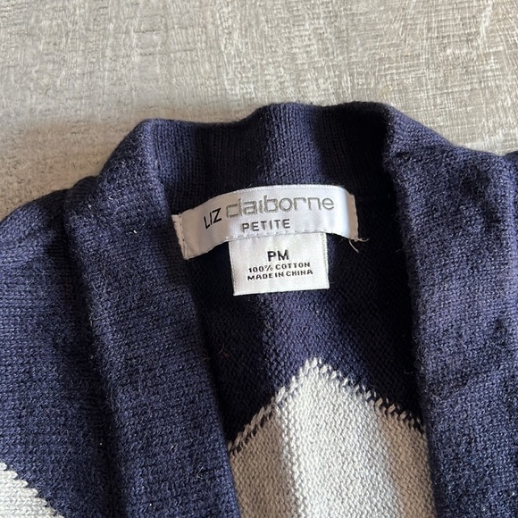 Liz Claiborne Rainbow Diamond Cardigan Sweater Women’s Petite Medium Navy Blue - Picture 4 of 7